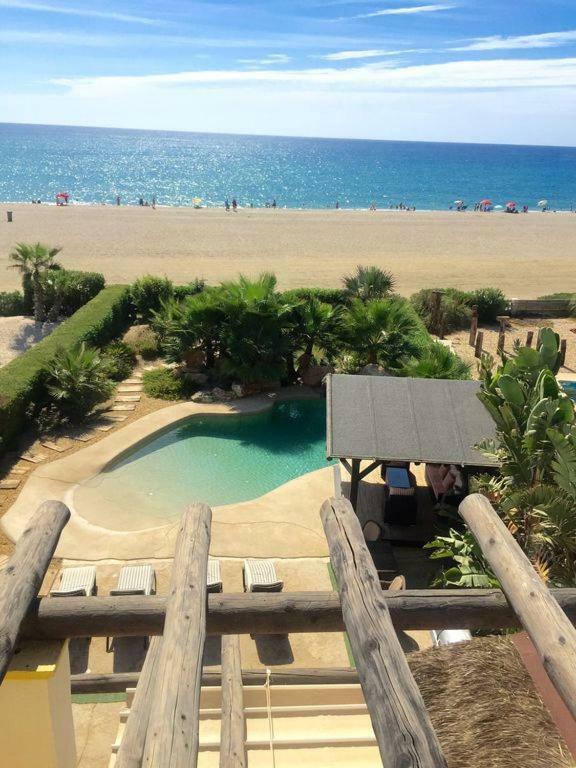Villa En Primera Linea Vera Luaran gambar